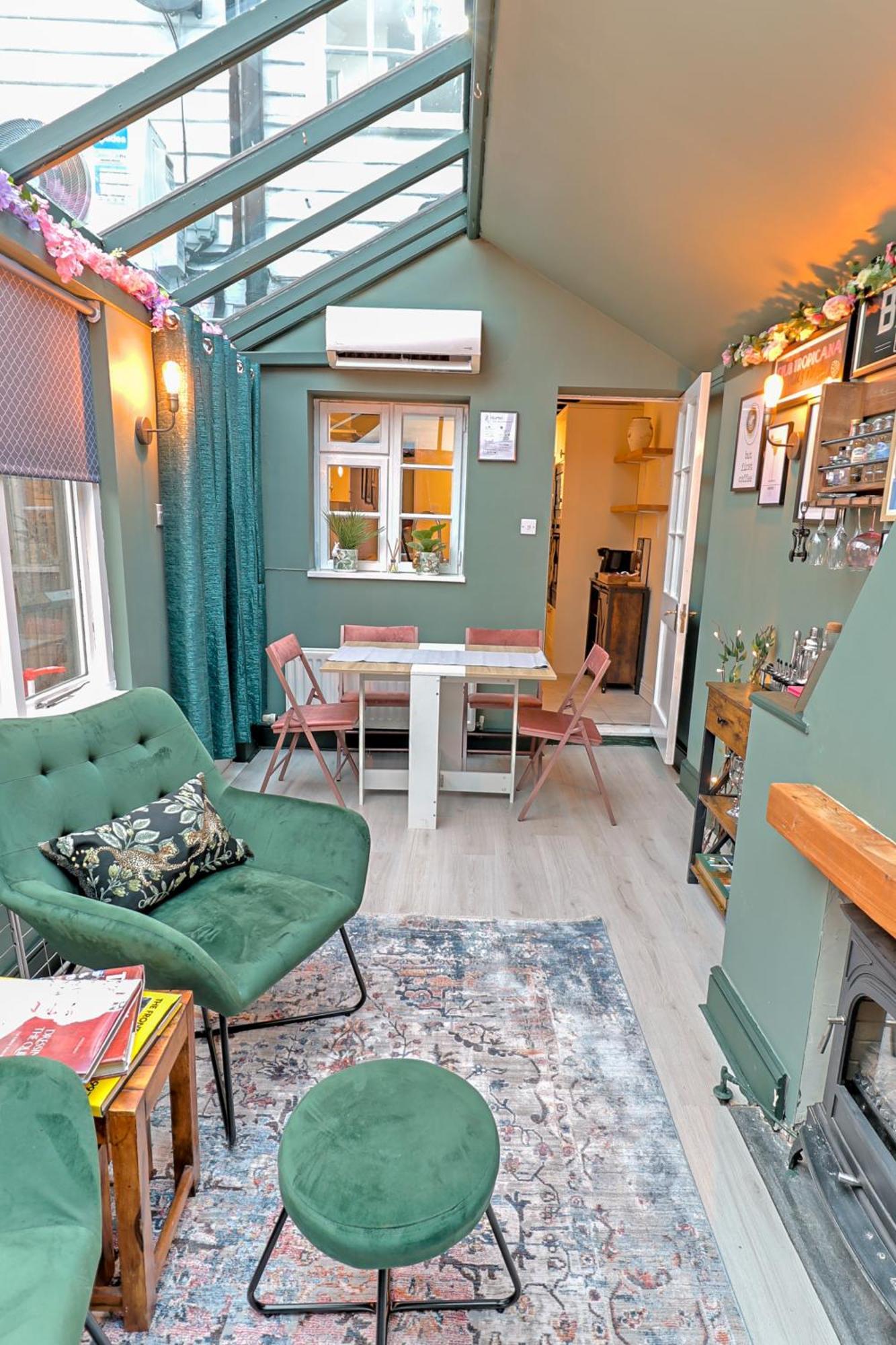 Bay Tree Cottage, Sleeps 7 Close To The Marina Burnham-on-Crouch Exteriér fotografie