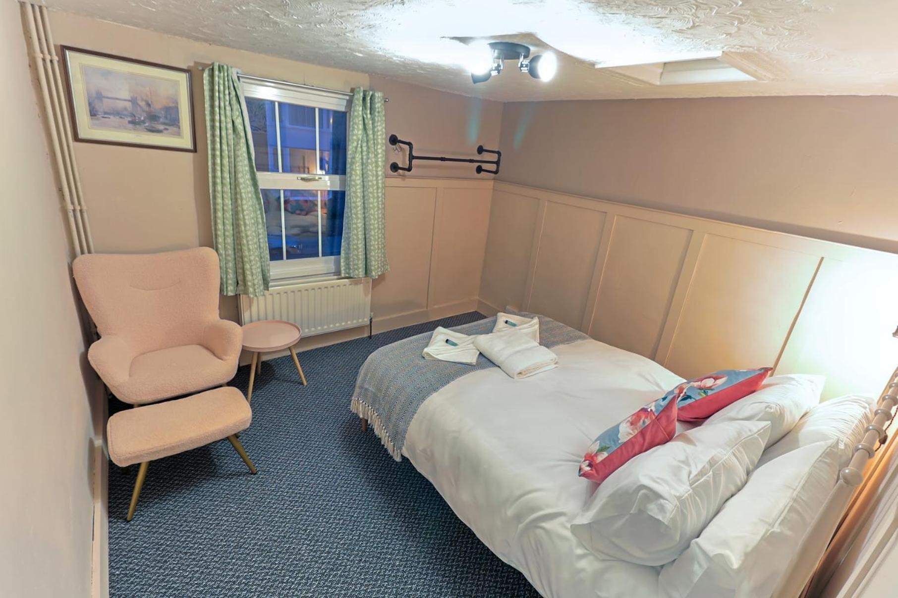 Bay Tree Cottage, Sleeps 7 Close To The Marina Burnham-on-Crouch Exteriér fotografie